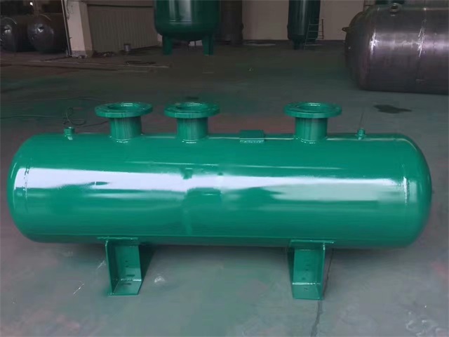 1679991473376569.jpeg 浔阳浔阳浔阳蒸汽分气缸1.jpeg